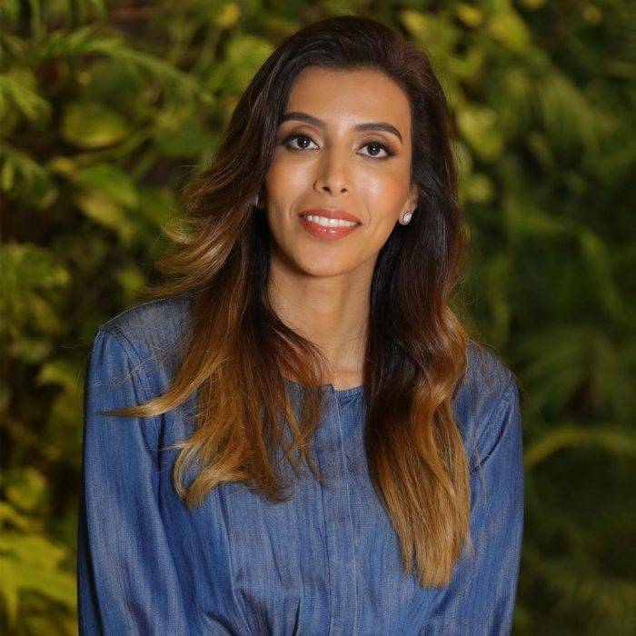 بعد خطة انجابها من أم بديلة.. سعودية شهيرة ترد على مهاجميها بعبارة نابية ومستفزة!