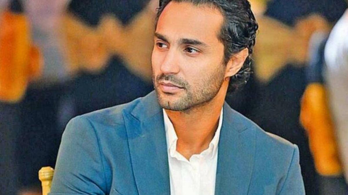 بالفيديو - هل يترك كريم فهمي الفن ويعود لمهنته كطبيب أسنان؟