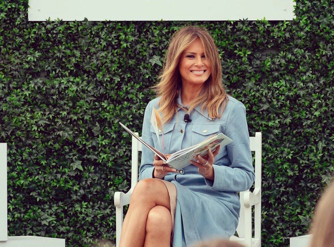 ميلانيا ترامب تواجه موجة من السخرية بسبب صورة ميلادها الـ49