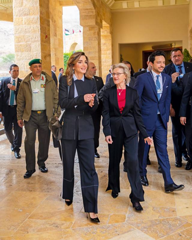 الملكة رانيا العبدالله والسيدة التركية الأولى أمينة اردوغان
في المنتدى الاقتصادي العالمي