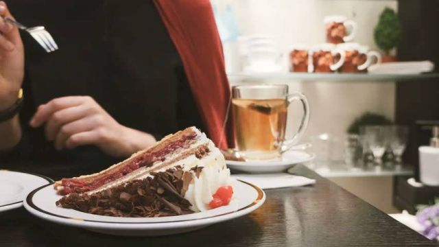 مفاجأة – أطباق التحلية تساعد على خسارة الوزن... إليكم ما كشفته هذه الدراسة