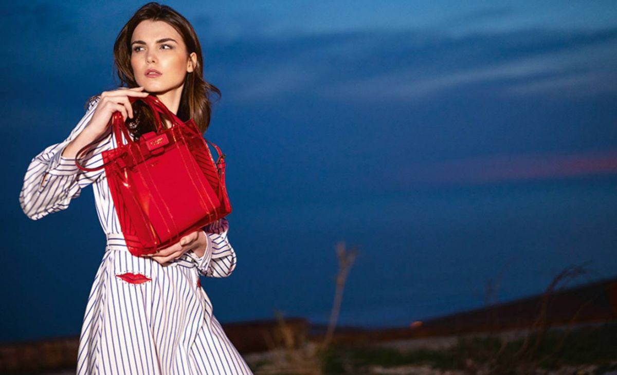 عند الشفق
TWILIGHT