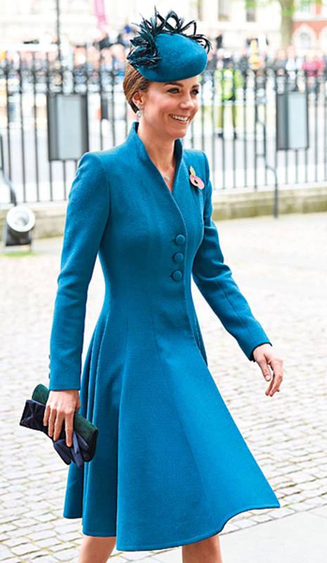 في الذكرى الثامنة لزواجها من الأمير ويليام
كايت ميدلتون تنال أعلى
رتبة من الملكة إليزابيث