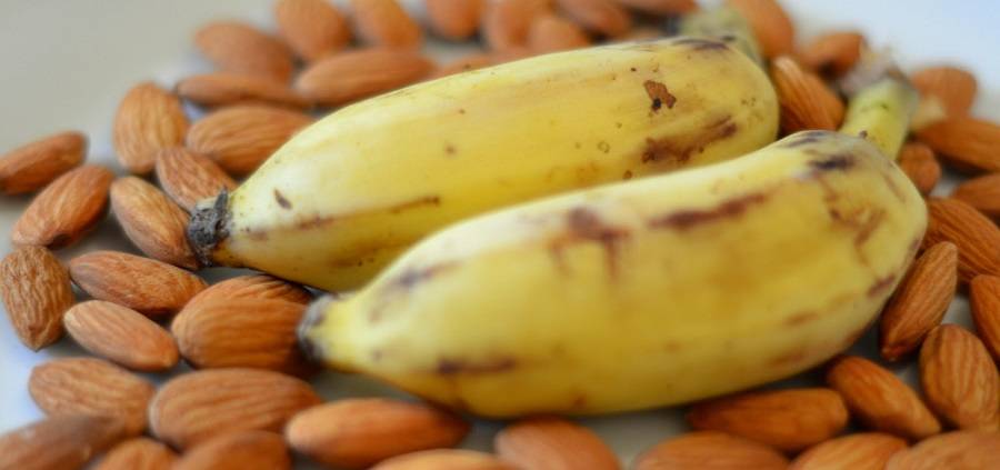 رجيم الموز واللوز... وجبات خفيفة لخسارة الوزن الزائد في 3 أيام فقط