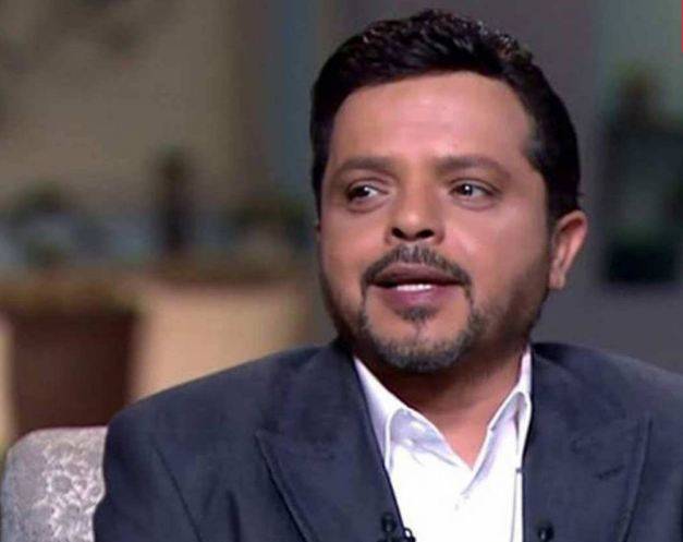 صورة لمحمد هنيدي تثير ضجة في مواقع التواصل.. ما علاقة عمرو دياب؟