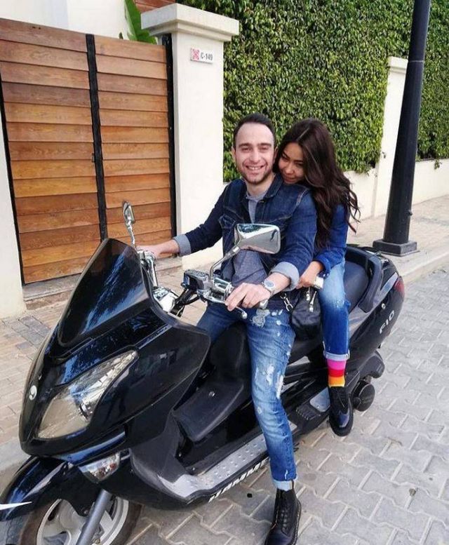 بالفيديو – حسام حبيب يكشف كيف عرضت عليه شيرين الزواج... وموقف والدتها غير متوقع