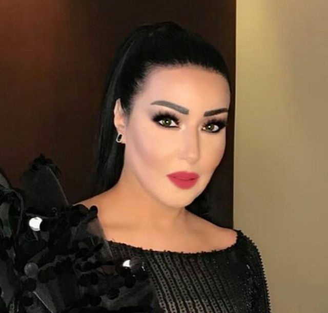 بالفيديو - بعد اتهامها بسرقة شقة أحمد سعد... سمية الخشاب تكشف هذا السر الصادم عن ممتلكاتها