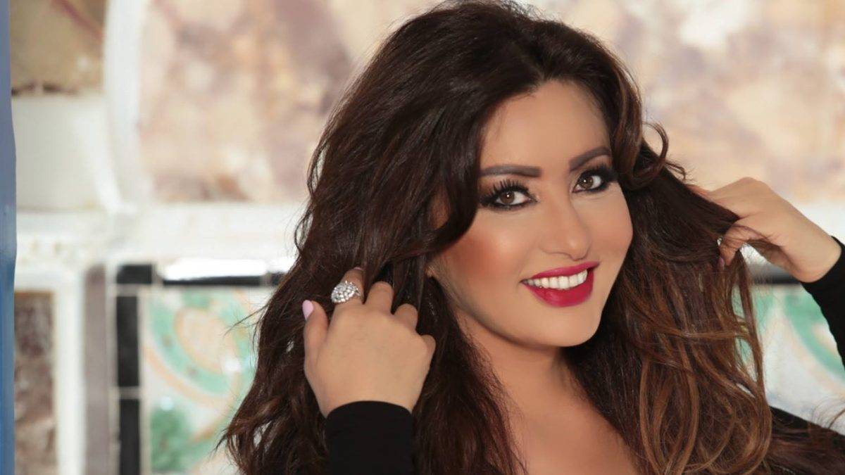 بالفيديو - لطيفة في تصريحات مثيرة.. هذا ما قالته عن هيفاء وهبي  وغادة عبد الرازق!