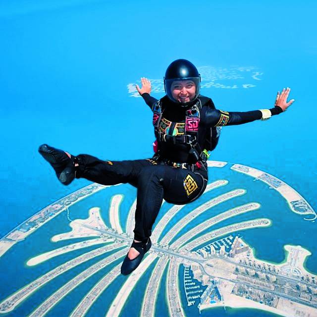 أول عربية تحترف الباليه الجوي
ندى عطية:
أحلم بانتشار الباليه الجوي في الوطن العربي