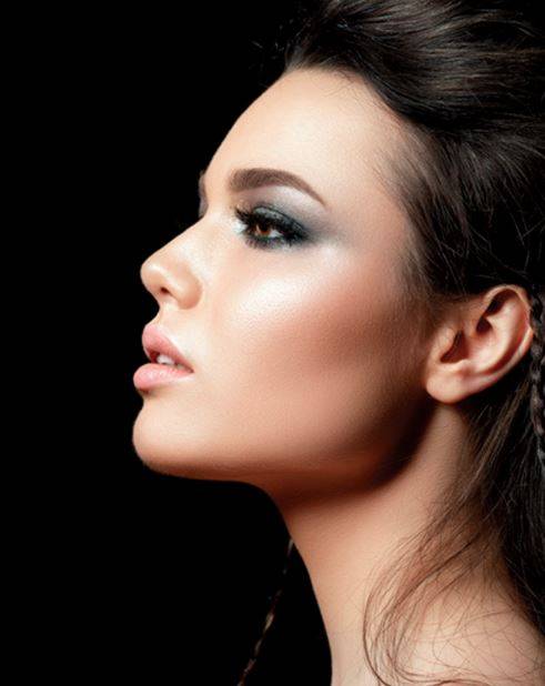 لكل مناسبة إطلالتها
ماكياج العيد...