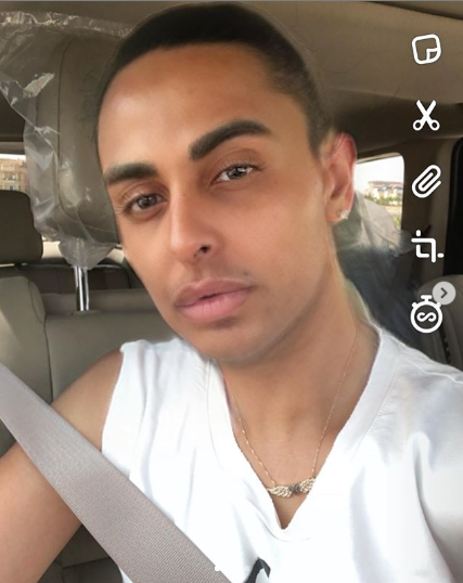 بالصور - لن تصدقوا .. هذا الشاب نجمة عربية شهيرة!