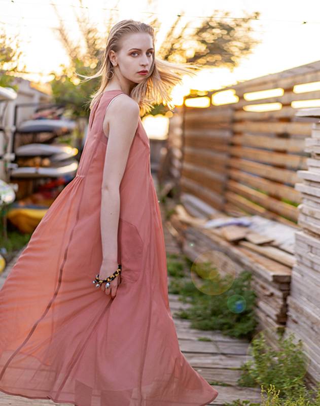 فستان من Giacobino سوار من Maliparmi