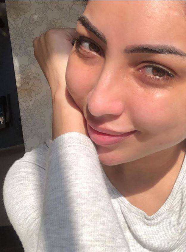 بالصور – بعد الدموع وطلب المسامحة دنيا بطمة تهاجم... 