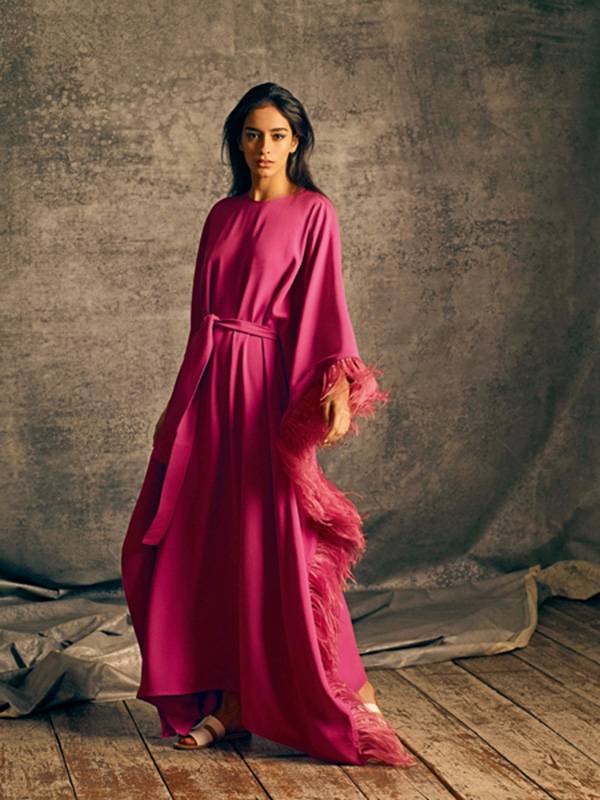 دليل أناقتكِ في رمضان:
هكذا تنسّقين العباءة مع أكسسواراتكِ والماكياج