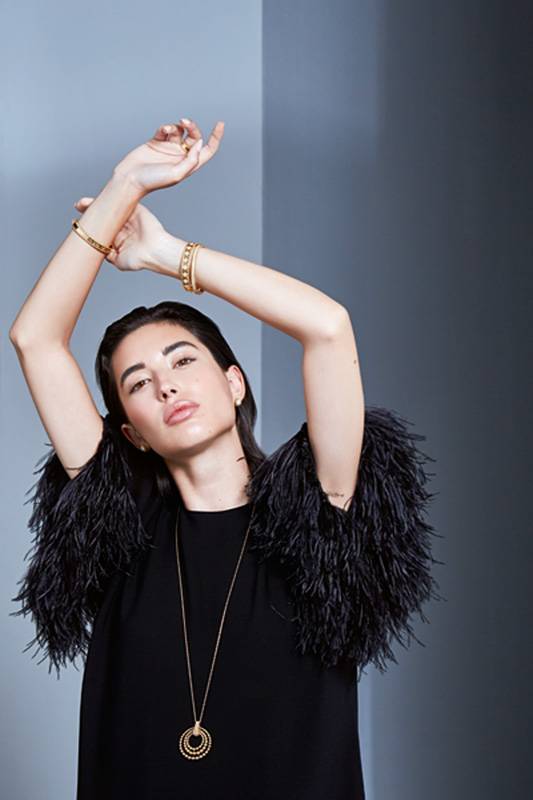 Van Cleef & Arpels
A Gift For Gold
هدية العيد مجوهرة