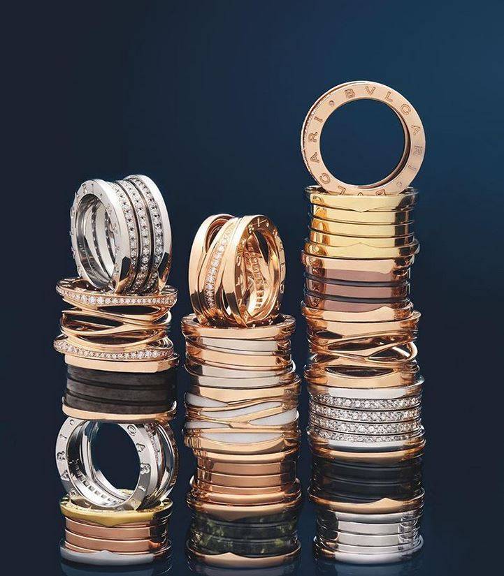 كلاسيكي، عصري أو عملي... أياً يكن أسلوبك ميزّيه مع B.Zero 1 من Bvlgari لتزدادي جاذبية