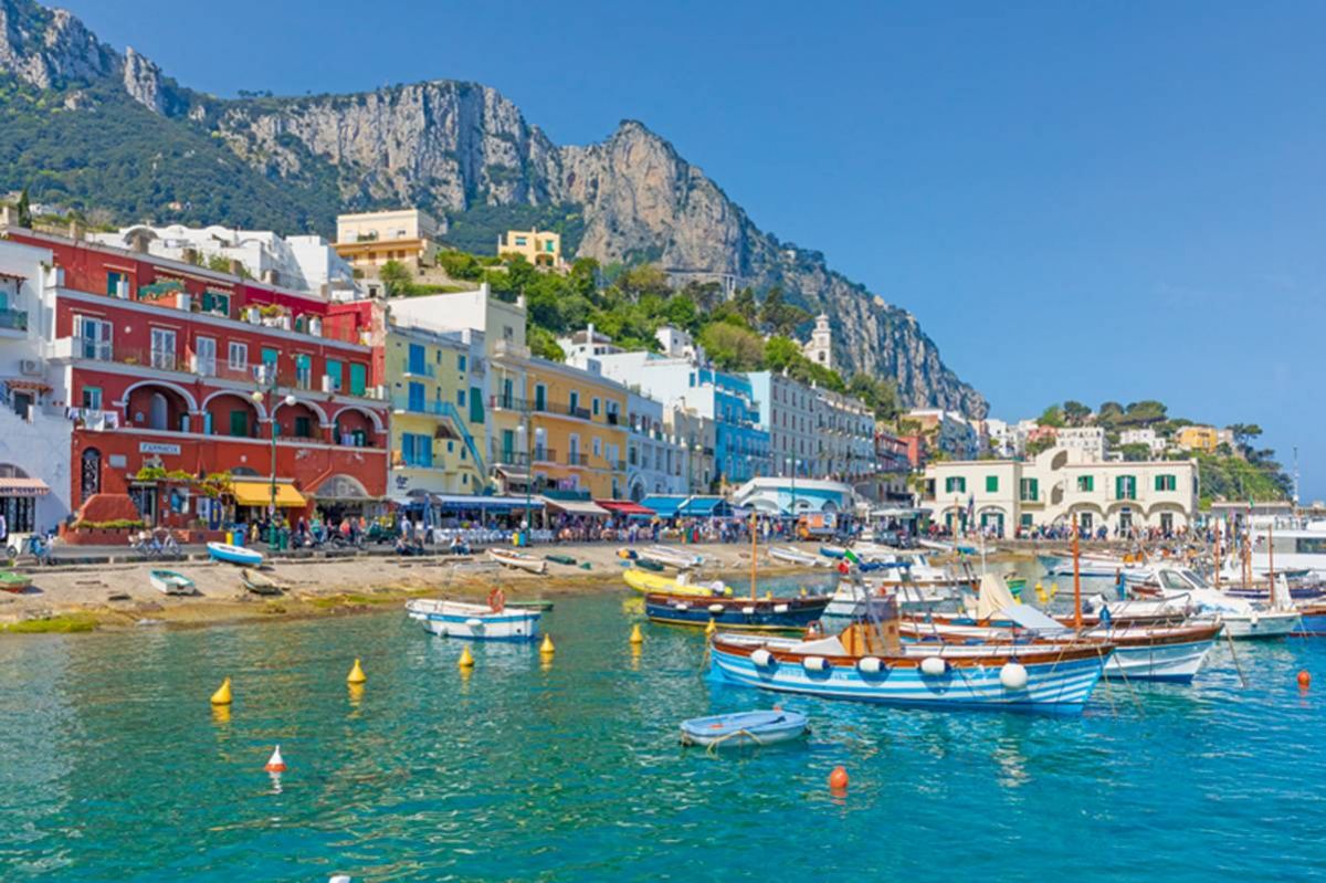 كابري: CAPRI
واحة الهدوء والطبيعة الساحرة