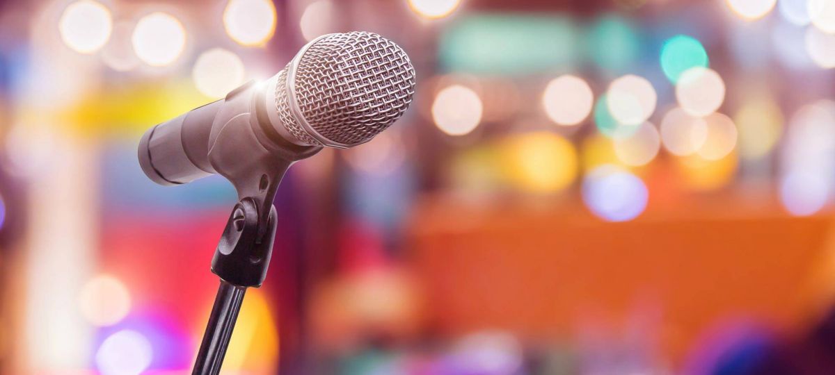 فنانة شهيرة تصاب بالعمى المفاجئ... صراخ 