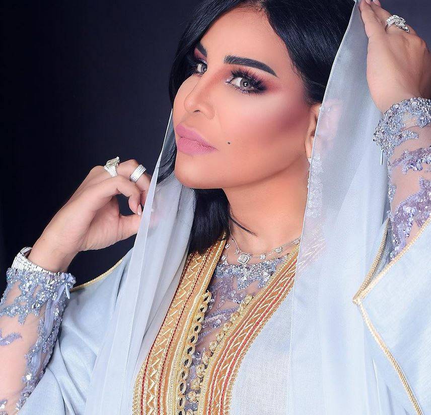 بالفيديو – النار تفتح على أحلام مجدداً بسبب رفضها قيادة السعوديات... والسبب ما فعلته في شوارع جدة
