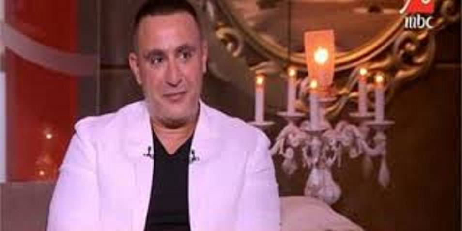 بالفيديو - أحمد السقا يكشف: هذا سبب ظهوري بوزن زائد في 