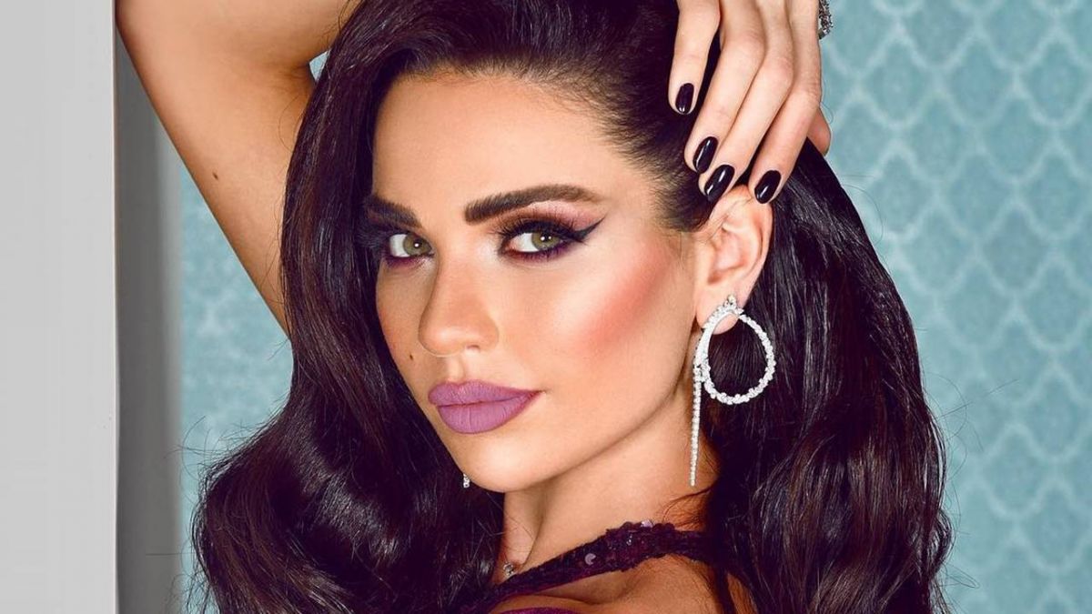 داليدا خليل: عشتُ حرباً على السوشيال ميديا