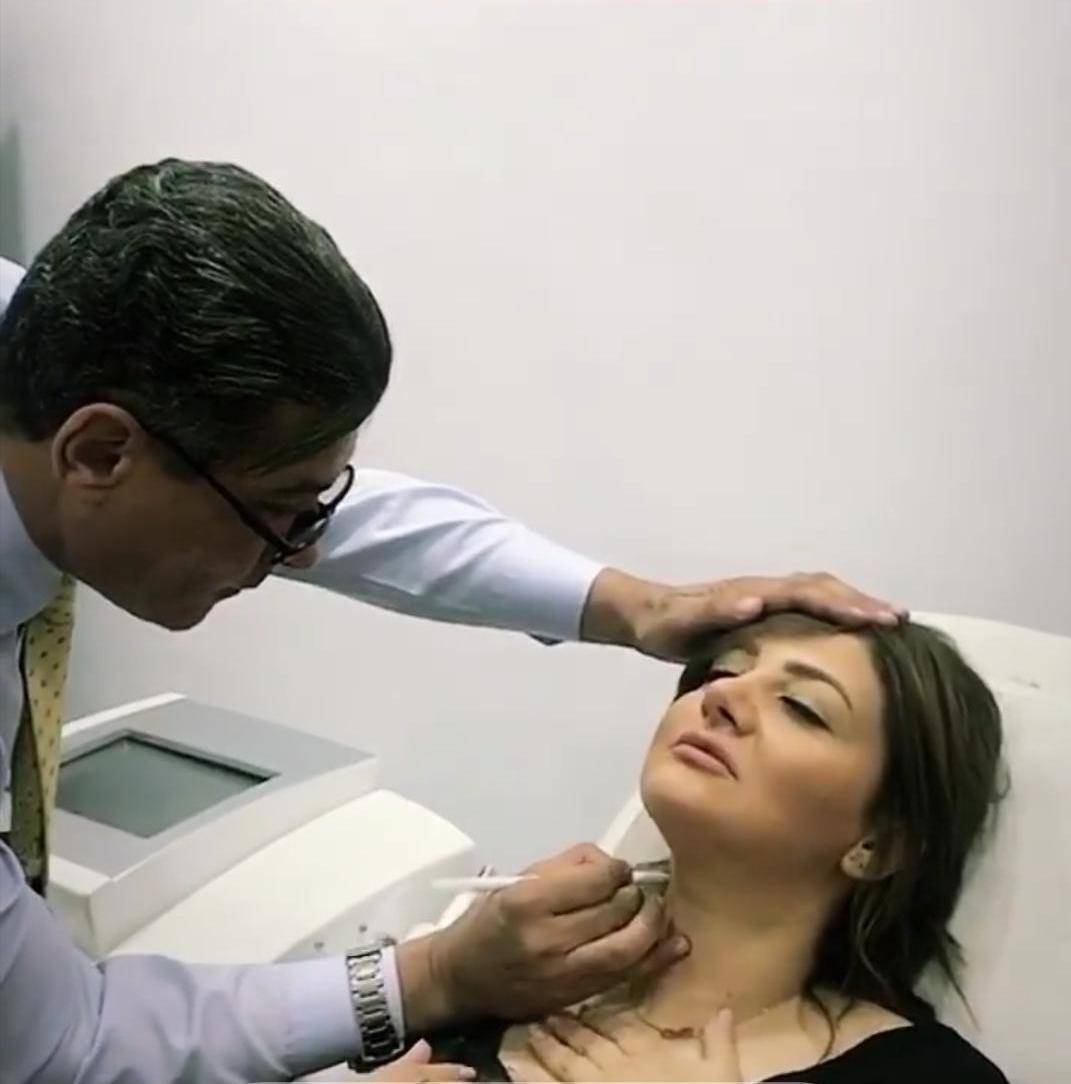 هل خضعت هذه الفنانة العربية لعملية تجميل في هذه المنطقة من جسمها؟