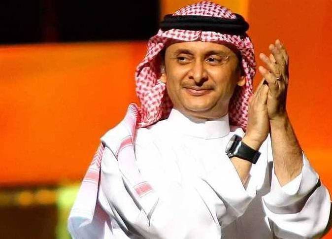 بالفيديو - عبد المجيد عبدالله مصاب بمرض لا علاج له.. هكذا يمنعه من الغناء وعيش حياة طبيعية