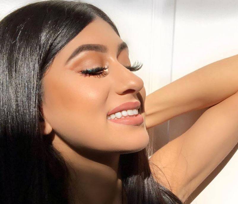 بالفيديو – تضييق وتنظيف مسامات الأنف بالغراء اللاصق وهذا المكوّن... شاهدوا ما فعلته