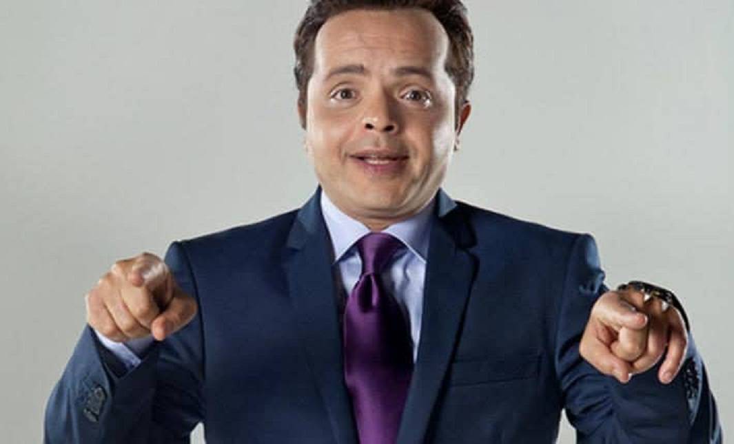 محمد هنيدي يعتذر لنساء مصر... هذا ما فعله