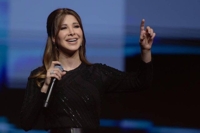 بالفيديو - طفلة من 