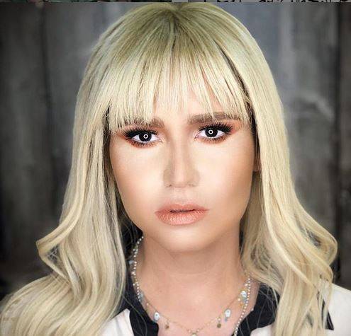 بالصور - هنا شيحة تتعرض لانتقادات ساخرة بسبب اطلالتها السيئة!