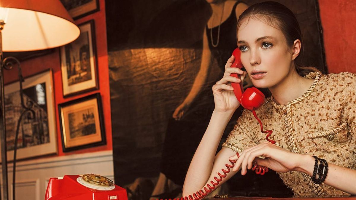 كواليس جلسة تصوير CHANEL Girl Crush في باريس