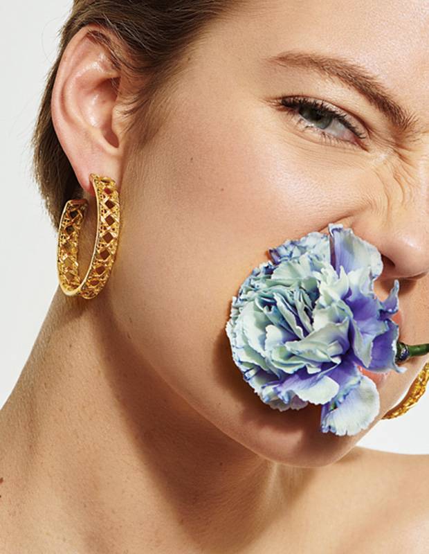 أقراط الأذنين My Dior من الذهب الأصفر من مجوهرات ديور الراقية Dior Fine Jewellery