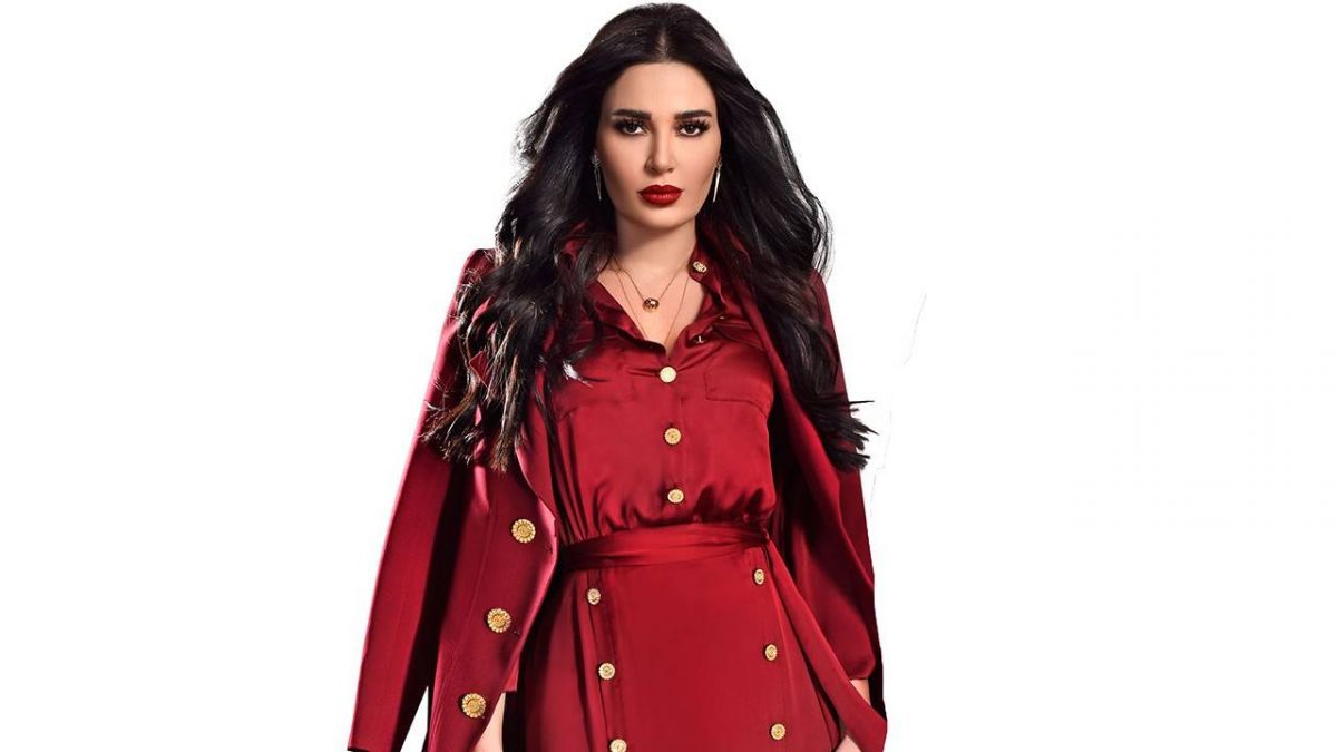 إطلالات أنيقة لسيرين عبد النور في 