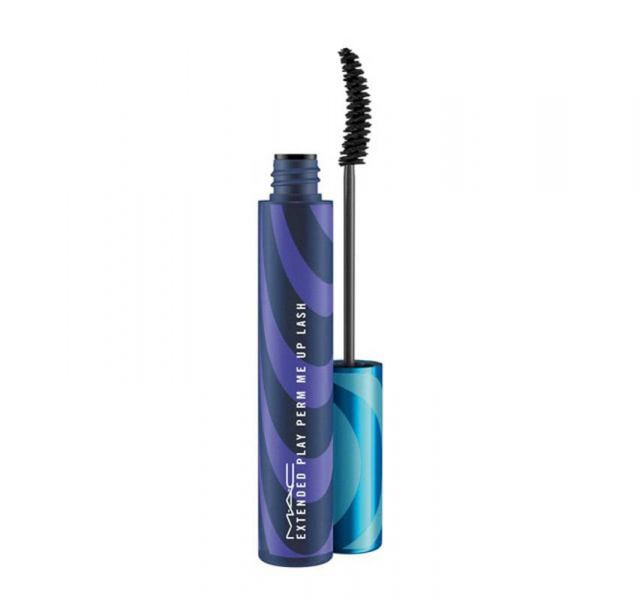 معززة للكثافة MAC Extended Play Perm Me Up Lash Mascara