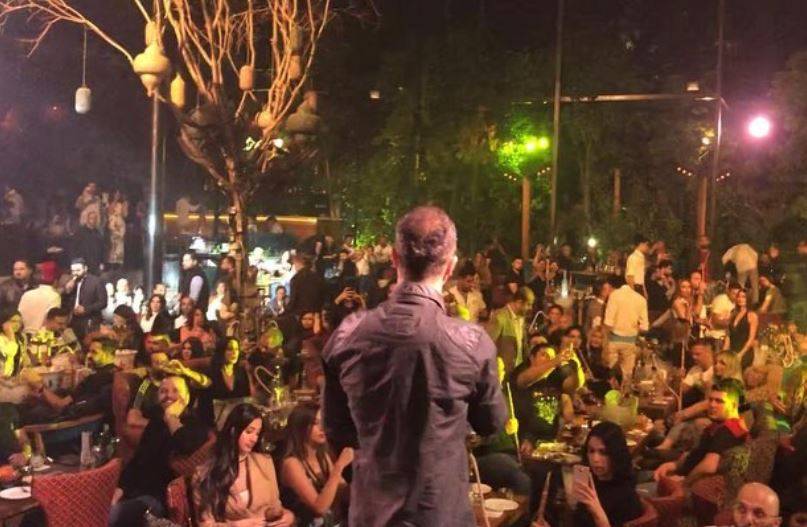 توقيف فنان لبناني شهير بعد اعتدائه على رجل أمن... والتهمة قيادة تحت تأثير المخدرات