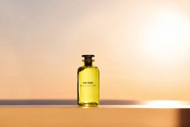 Sun Song من Louis Vuitton