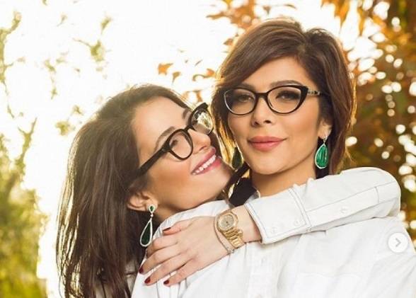 إبنة أصالة تحدث ضجة بصورتها مع هذا الشاب.. ووالدتها تكشف الحقيقة