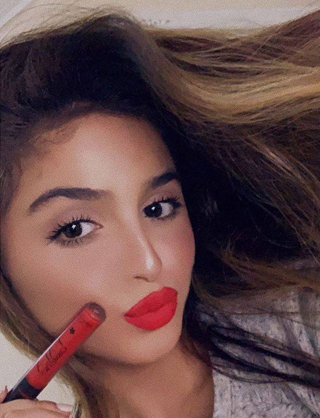 بالصورة – أخيراً حلا الترك تلتقي شقيقتها إبنة دنيا بطمة... شاهدوهما معاً للمرة الأولى