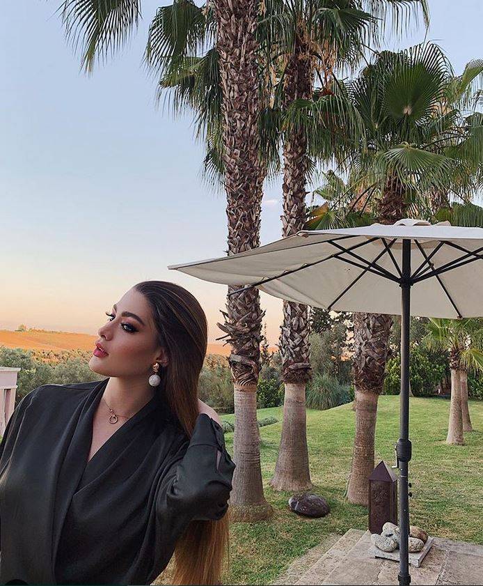بالفيديو – روان بن حسين تنهار بالبكاء بسبب أهلها... هذا ما قالته عن علاقتها بهم للمرة الأولى