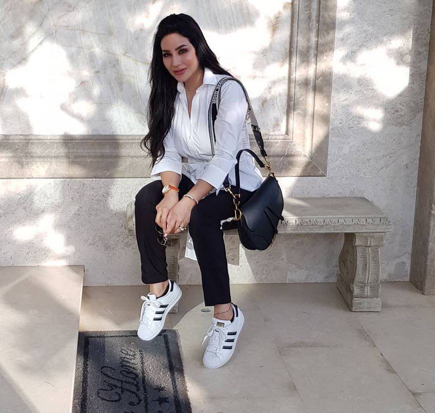 بالصورة - بعد طريقة التجميل الغريبة لجين عمران تبهر الجميع بإطلالتها... شاهدوا كيف بدت