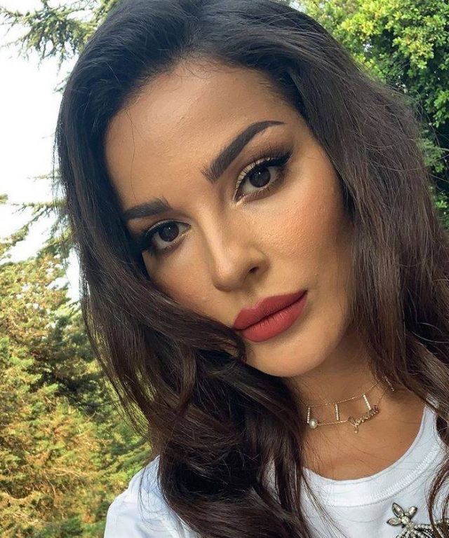 نادين نسيب نجيم