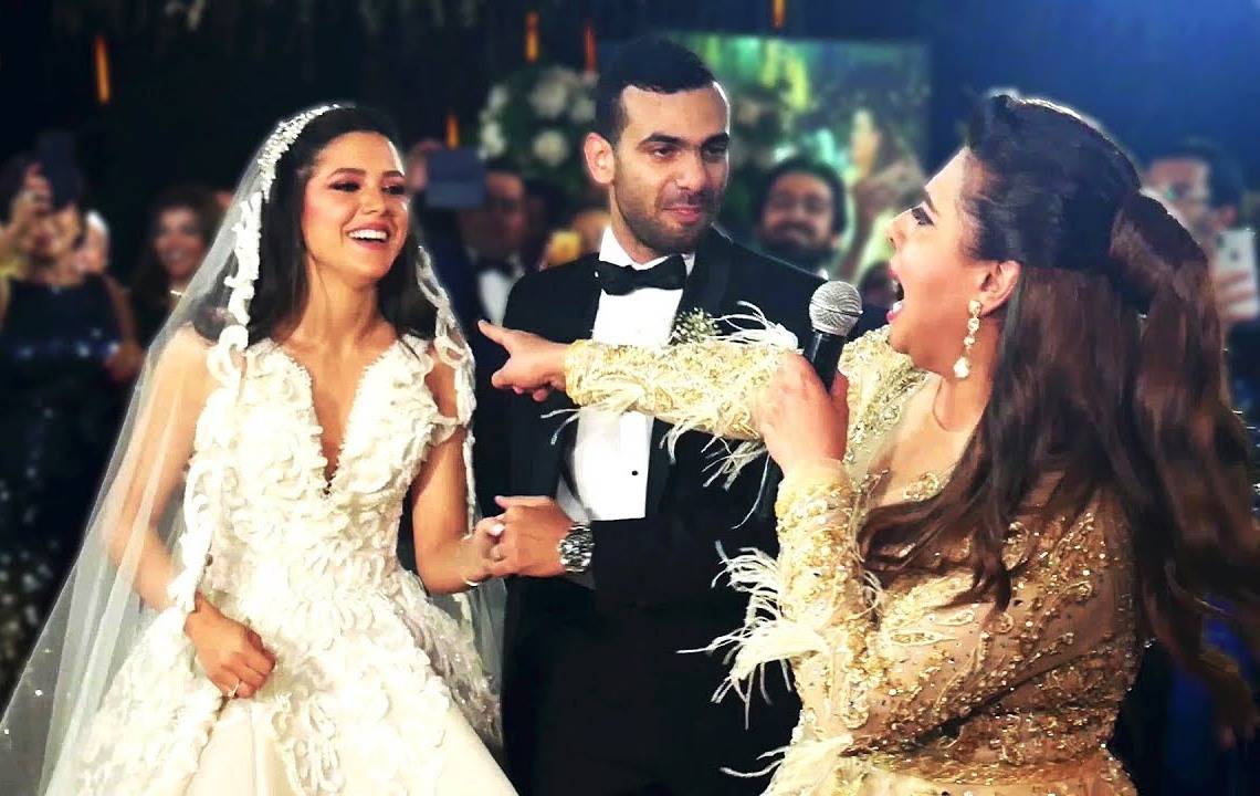 أول تعليق من نشوى مصطفى بعد سرقتها.. وهذه رسالتها إلى اللص