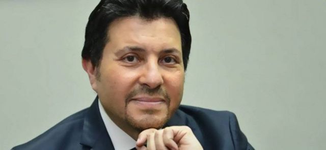 هاني شاكر يكشف تفاصيل مكالمة ميريام فارس له بعد أزمة تصريحاتها عن مصر