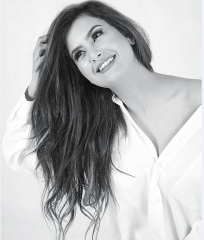 رشا بن معاوية:
خطيبي السابق لم يطلب مني الاعتزال