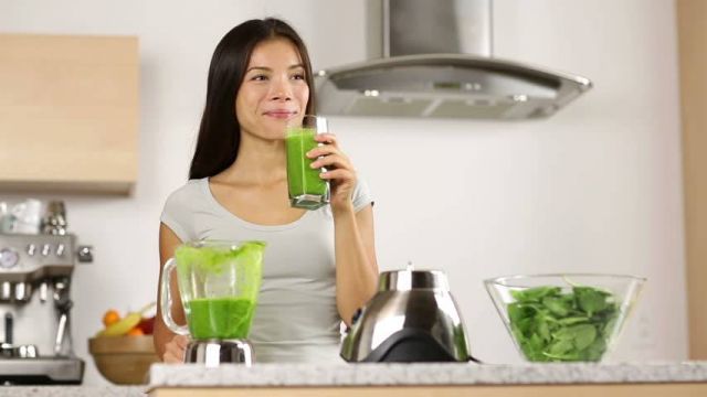 ما سر المخفوق الأخضر بالليمون الذي يخفي الدهون في ايام؟