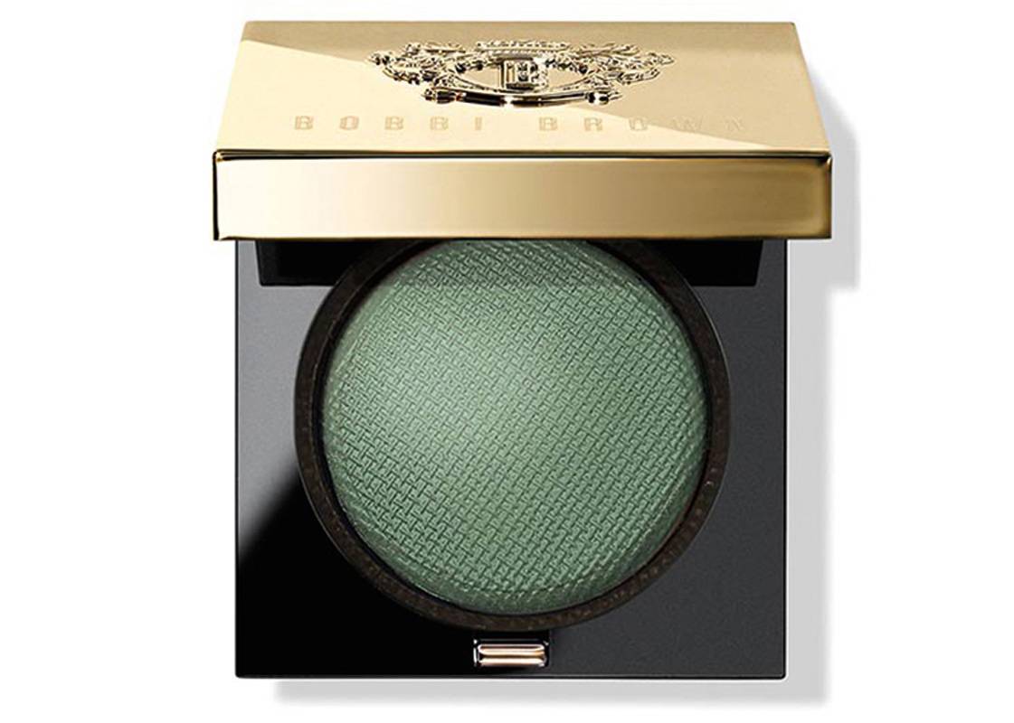 أخضر فاخر Bobbi Brown Luxe Green Eyeshadow in Poison Ivy