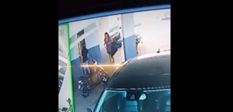 بالفيديو - إعلامية لبنانية تتعرض لمحاولة اعتداء في موقف سيارتها: 