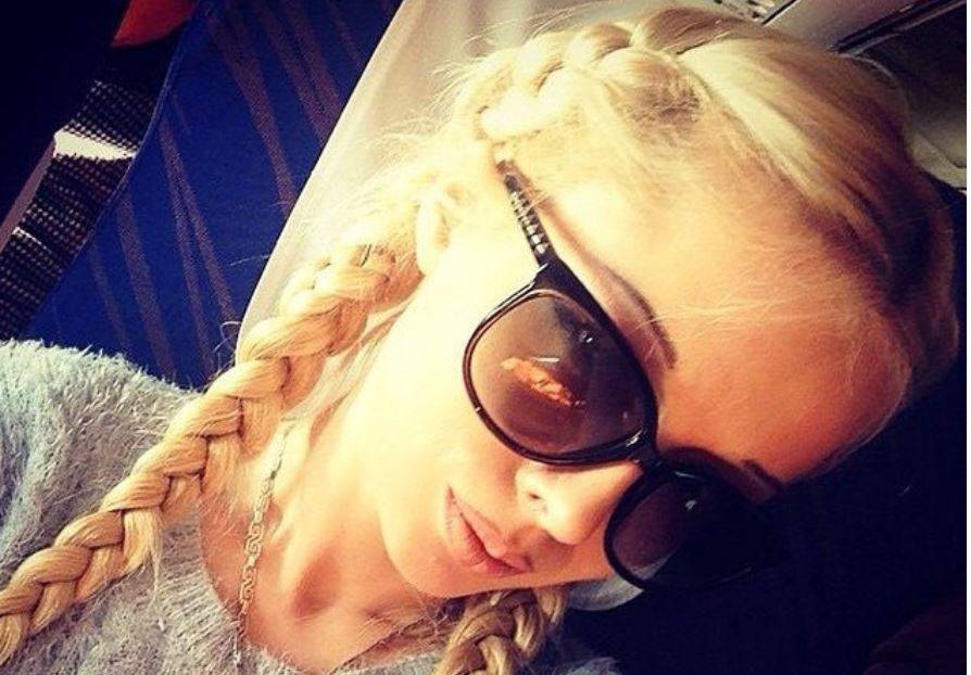 بالصور – تعرفوا إلى باربي البشرية وأسرتها... ما سترونه غريب جداً