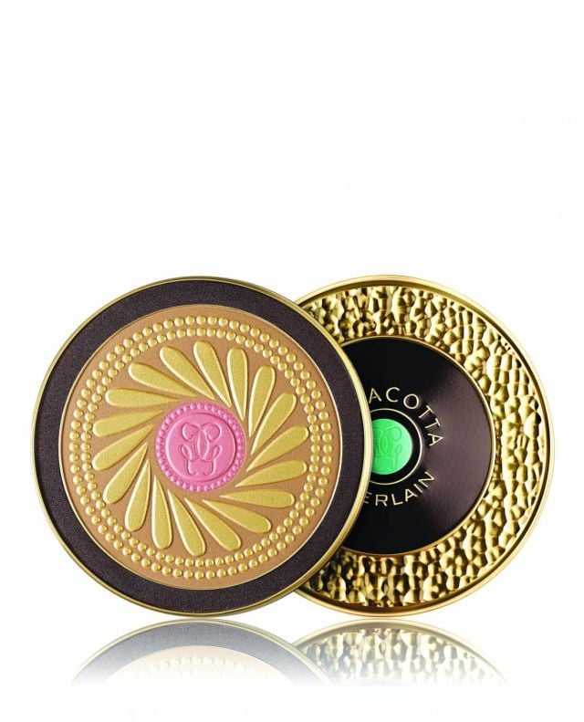 علبة قيمة من غيرلان Guerlain علبة قيمة من غيرلان Guerlain